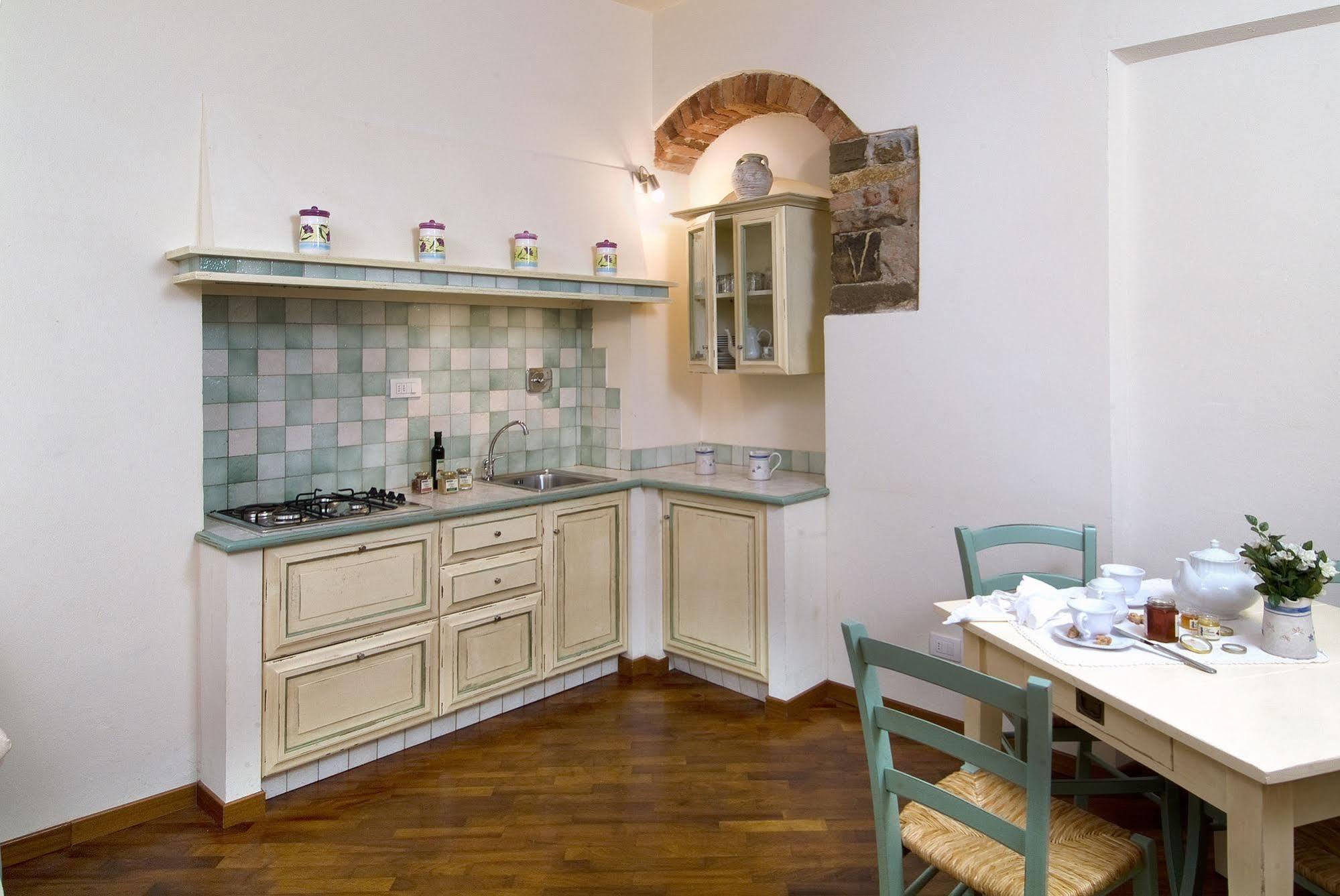 Accademia Residence Прато Екстериор снимка