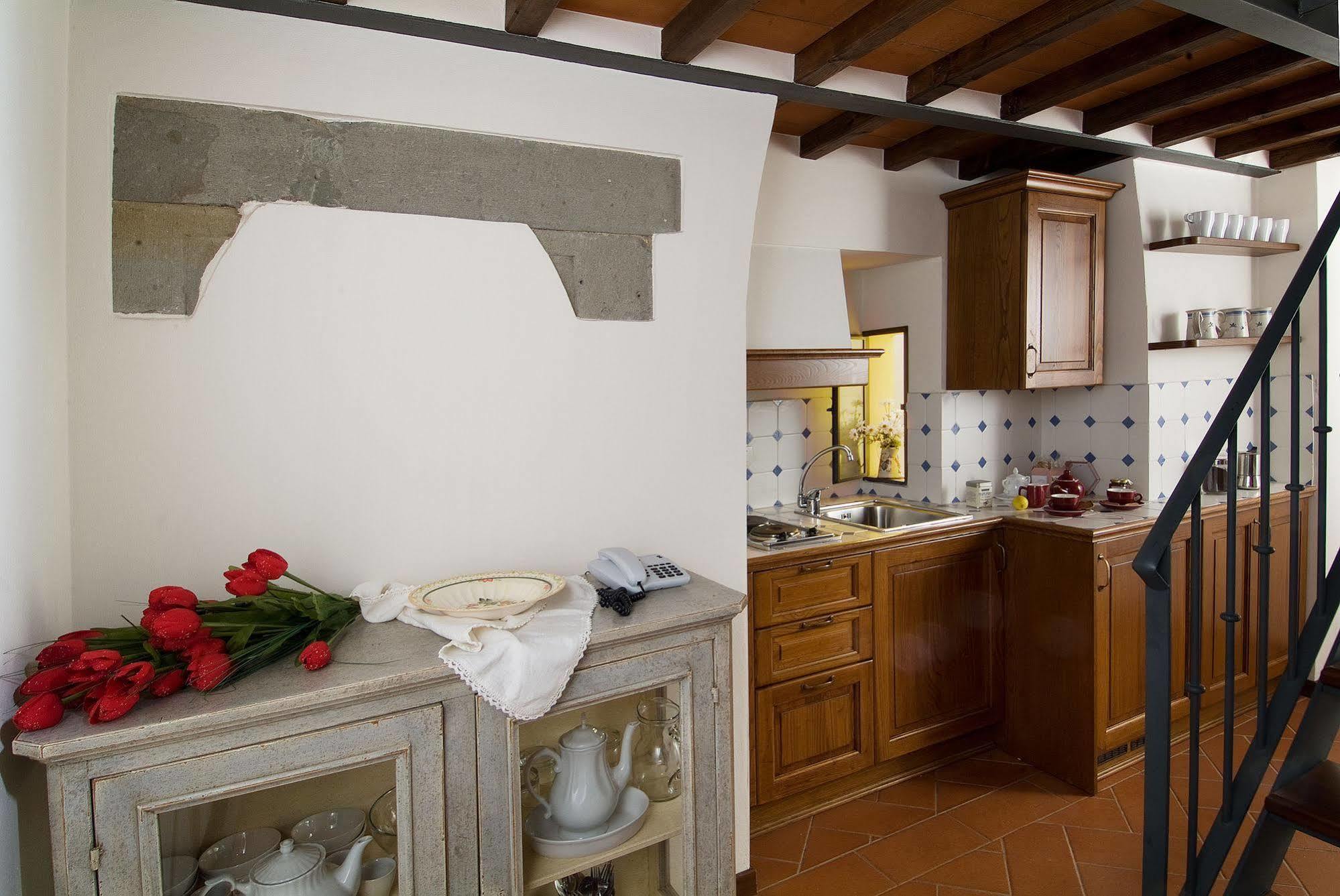 Accademia Residence Прато Екстериор снимка