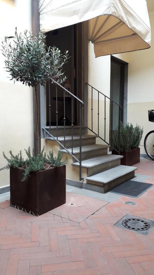Accademia Residence Прато Екстериор снимка